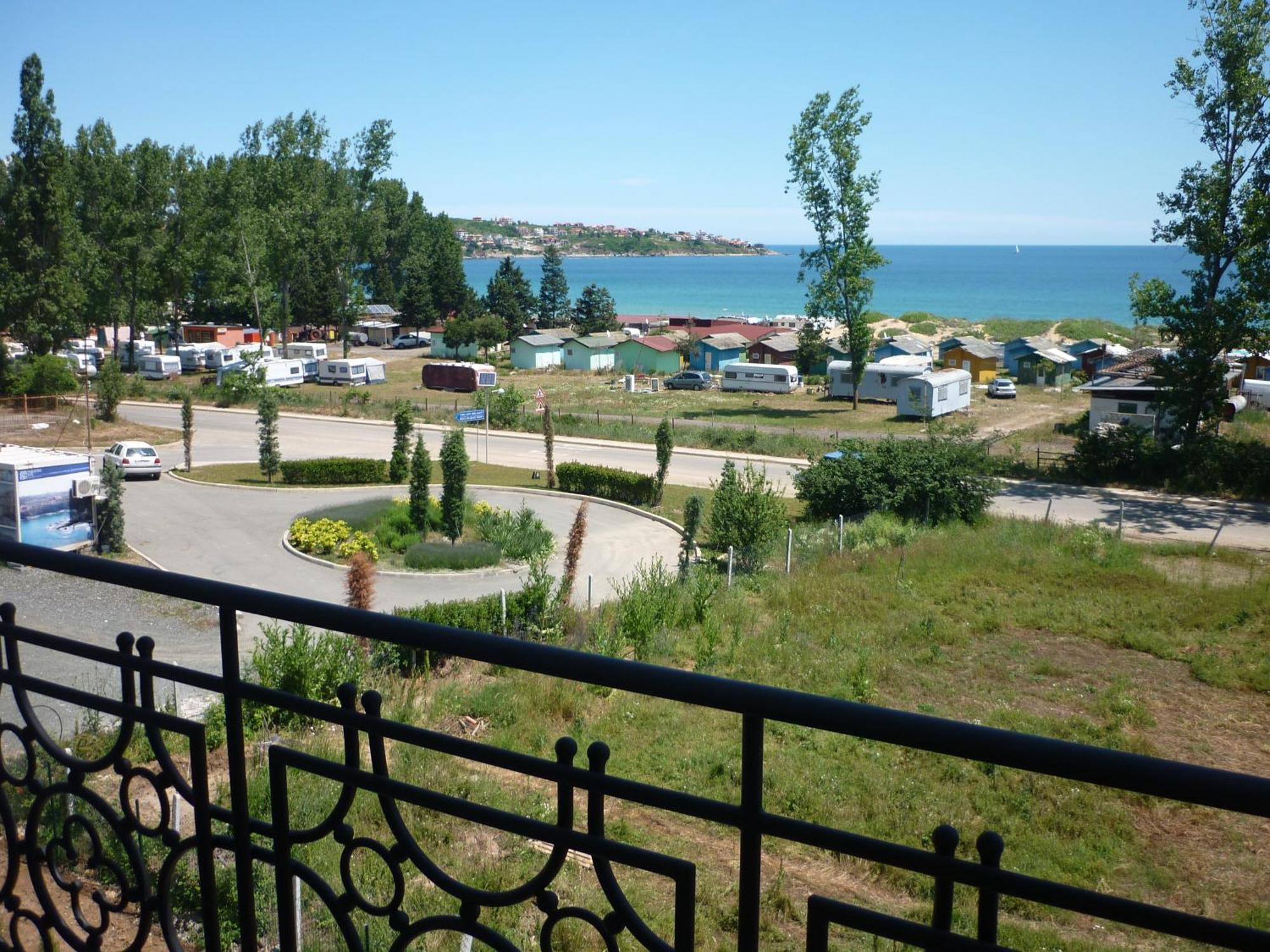 Ganozliev'S Apartments In Kavatsi Area Sosopol Exterior foto